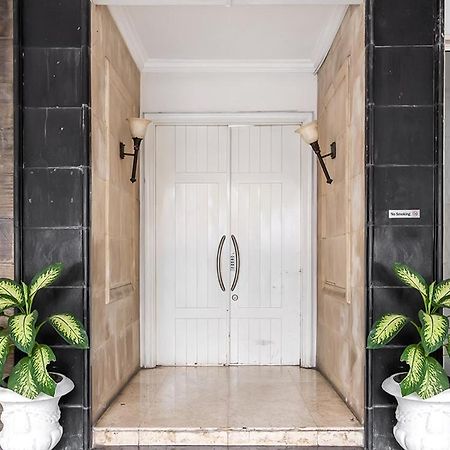 Twospaces Living At The Unit Residence Jakarta Ngoại thất bức ảnh